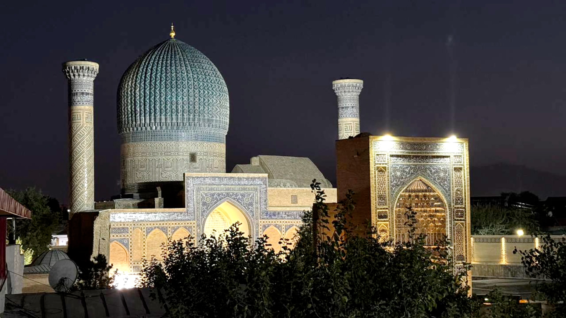 Old city lanes, Bukhara